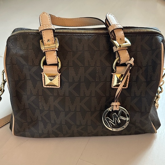 Michael Kors Handbags - Michael Kors Brown Satchel/Crossbody Purse